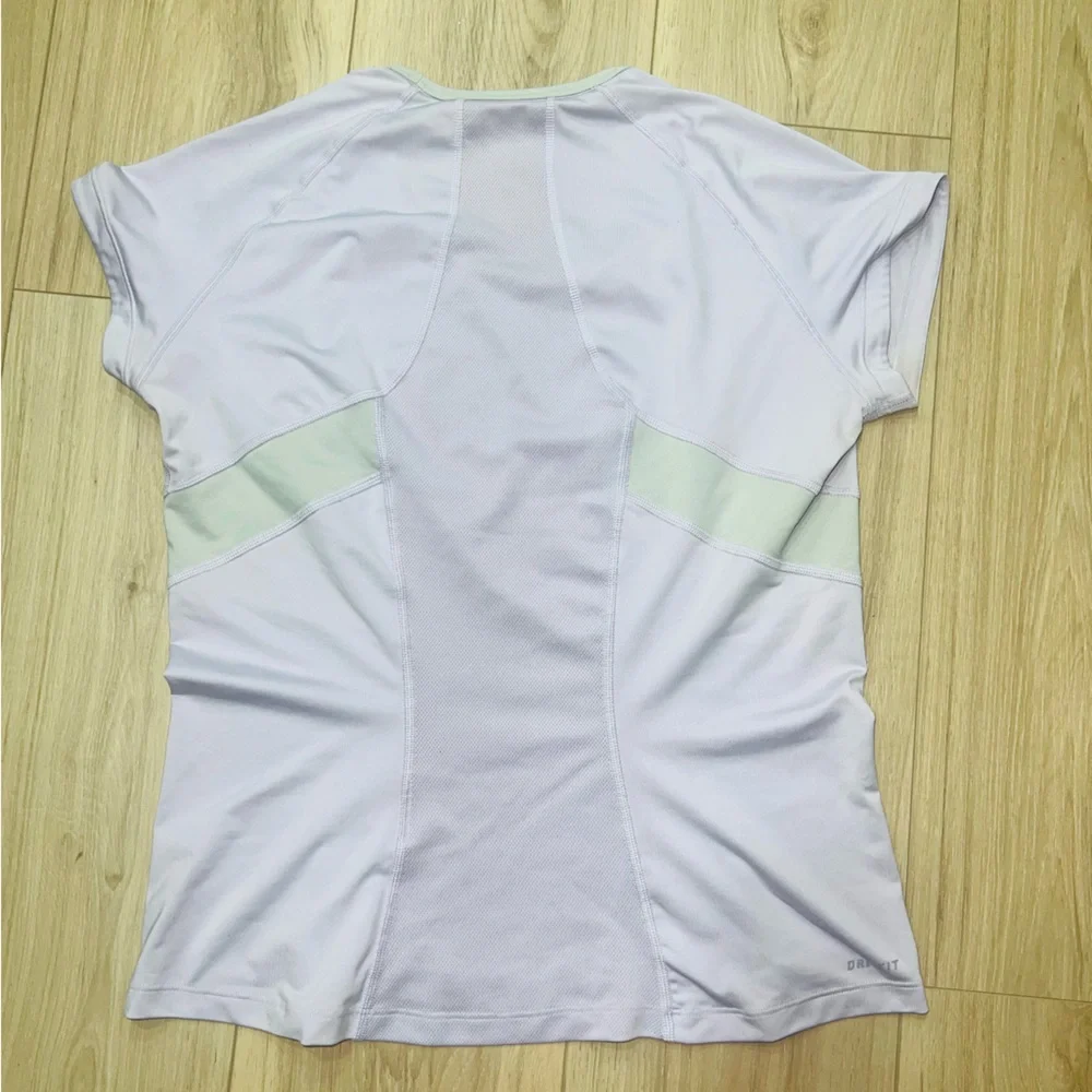 Nike Dri-FIT Tennis Lavender Sports Set - Skort (sz M) and Shirt (sz L) - Picture 10 of 11